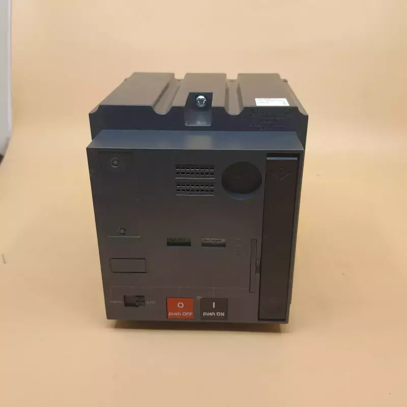 Schneider Electric 32840 MT 630 MT630 110-130VAC Compact NS100 to NS630 - 3