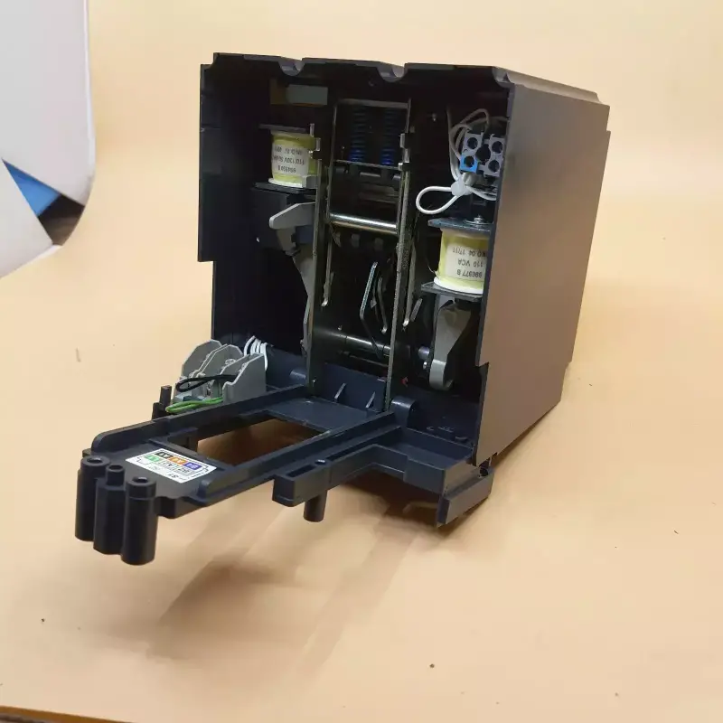 Schneider Electric 32840 MT 630 MT630 110-130VAC Compact NS100 to NS630 - 6