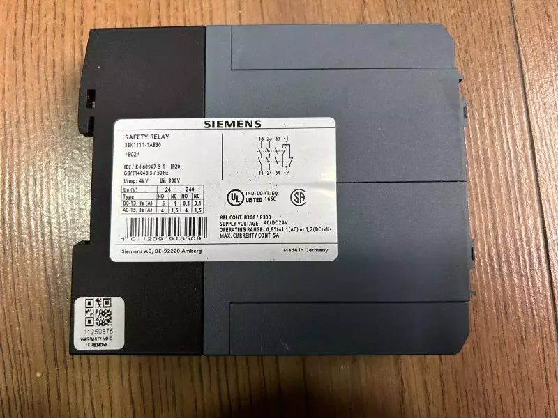 Siemens Safety relay 3SK1111-1AB30 Module 3SK11111AB30 - 1