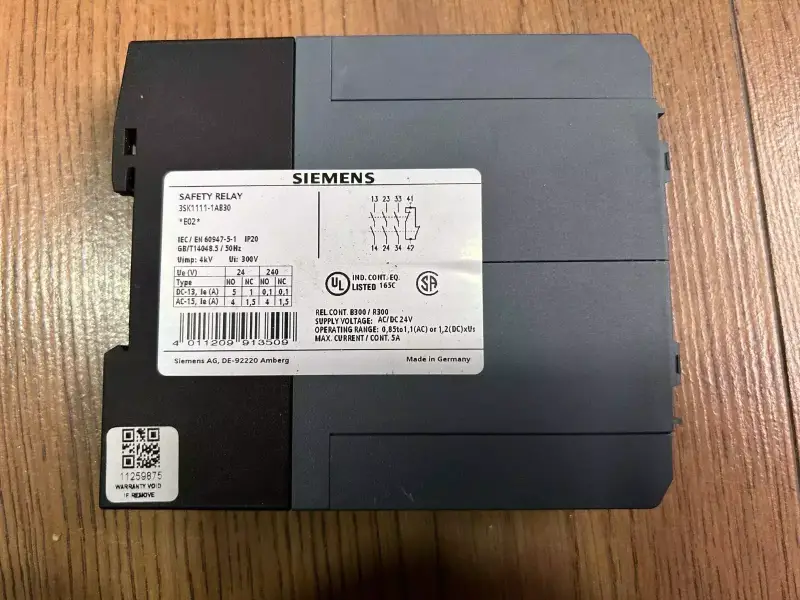 Siemens Safety relay 3SK1111-1AB30 Module 3SK11111AB30 - 1