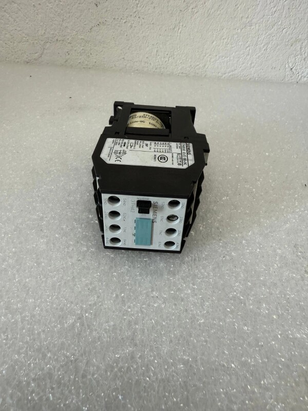 SIEMENS 3TH4262-0B 6S+2O / 6N0 + 2NC 16A CONTACTOR RELAY - 2