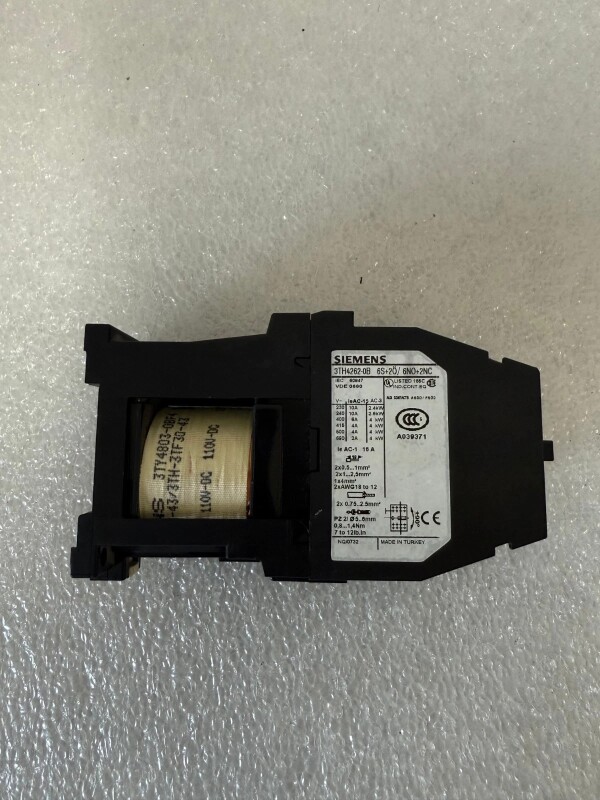 SIEMENS 3TH4262-0B 6S+2O / 6N0 + 2NC 16A CONTACTOR RELAY - 1