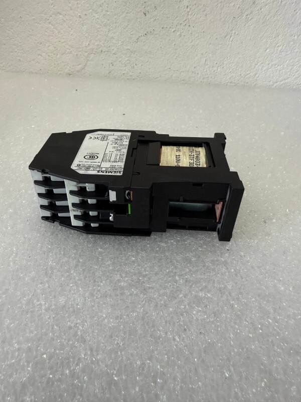 SIEMENS 3TH4262-0B 6S+2O / 6N0 + 2NC 16A CONTACTOR RELAY - 3