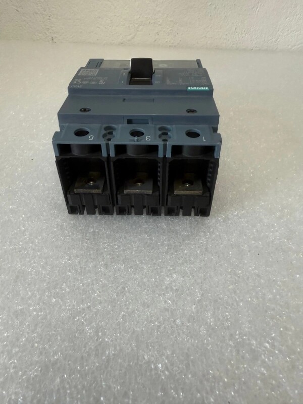 Siemens 3VA1225-4EF32-0AA0 3VA1 Circuit Breaker - 2