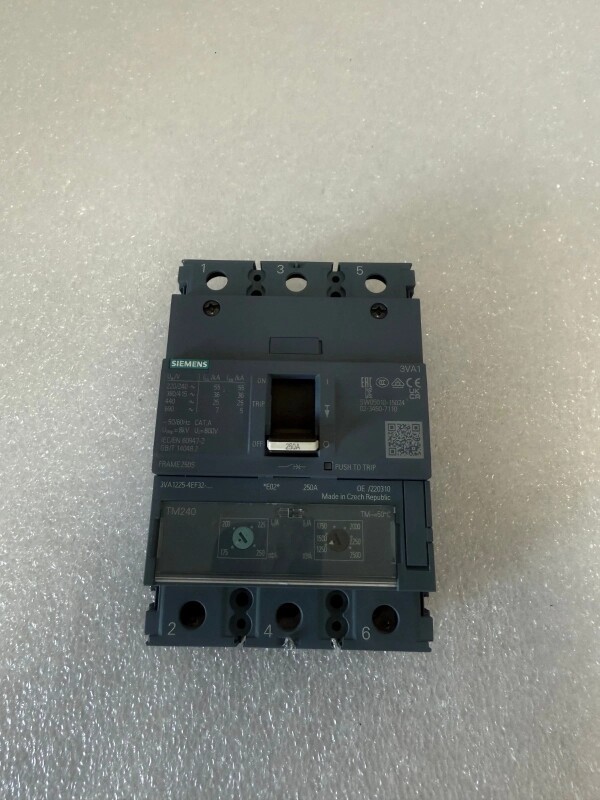 Siemens 3VA1225-4EF32-0AA0 3VA1 Circuit Breaker - 1