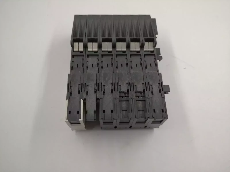 TERMINAL MODULE 6ES7 193-4CA30-0AA0 TM-E15C24-A1 LOT OF - 4