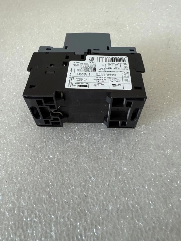 Siemens Sirius 3RV2011-0HA10 Circuit Breaker - 5