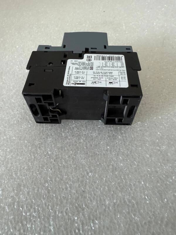 Siemens Sirius 3RV2011-0HA10 Circuit Breaker - 5