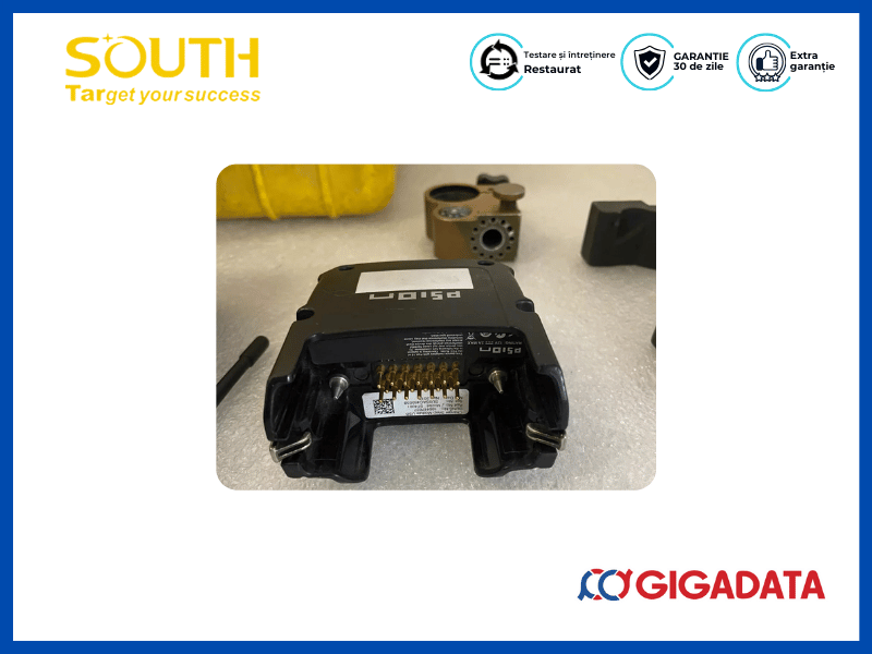 South S82-V GPS GPS GLONASS GALILEO COMPASS 220 - 11