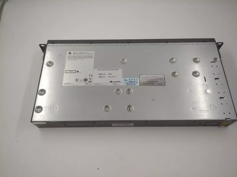 Switch Huawei S2300-28TP-EI-AC 24x10/100 +2 SFP - 4