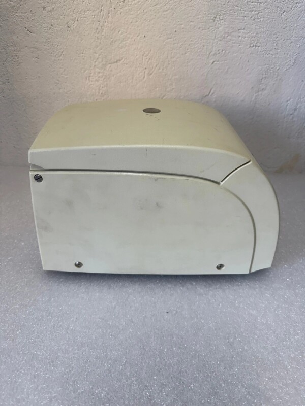 Thermo Scientific Heraeus Pico 17 micro centrifuge - 4
