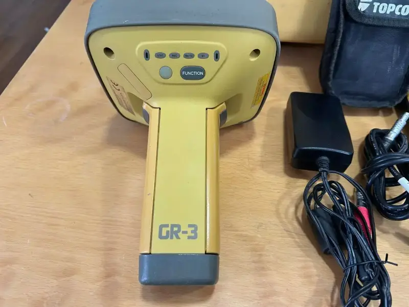 Topcon GR3 Digital UHF GNSS , GPS, GLONASS and GNSS - 4
