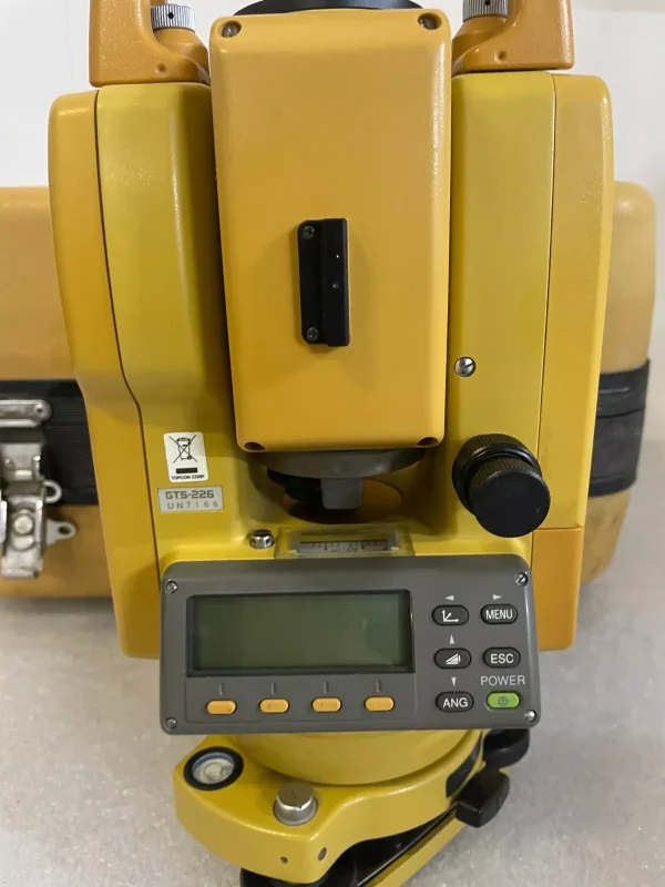 Topcon GTS-226 Total Station - 7